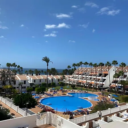 En Tenerife Sur, Parque Santiago 2 * Arona (Tenerife)