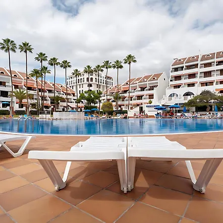 En Tenerife Sur, Parque Santiago 2